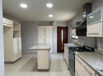 Casa de 3 habitaciones, San Pedro Garza García · Casa en Renta en Lomas del Valle