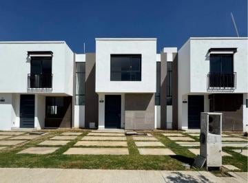Casa de 3 habitaciones, León · Casa de 118 m² con 3 Recámaras en Venta en El Mayorazgo