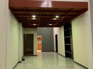Local comercial de 3 habitaciones, Guadalajara · Local Comercial en Renta con Excelente Ubicación Comercial.