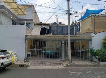 Casa de 2 habitaciones, Tláhuac · Casa en Venta, Col. del Mar