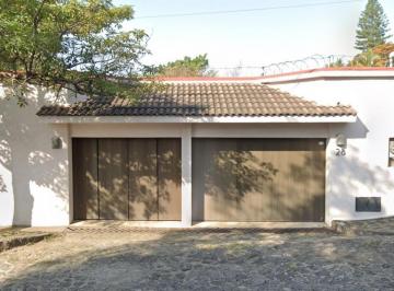 Casa de 5 habitaciones, Cuernavaca · Venta de Casa en Morelos Cuernavaca Vista Hermosa