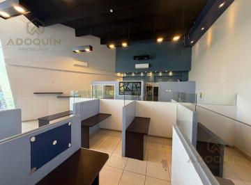 Oficina · 264m² · 4 Estacionamientos · Oficina o Local Comercial Adecuado Junto a Playacar Frente Aeropuerto Playa del Carmen