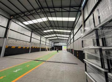 Bodega comercial de 5 habitaciones, Morelia · Bodega en Renta Atrás Plaza Estadio, Morelia, Michoacán