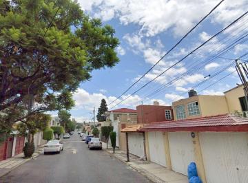Casa de 4 habitaciones, Naucalpan de Juárez · Venta de Casa en Colina de La Ximena, Fracc. Boulevares Naucalpan Estado de Mexico.