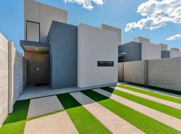 Casa · 90m² · 2 Recámaras · 2 Estacionamientos · Casa en Venta en Pueblo Nuevo, Mexicali, B. C.