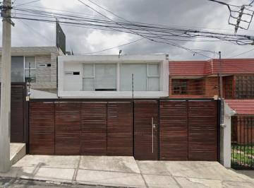Casa de 3 habitaciones, Naucalpan de Juárez · Casa de 147 m² con 3 Recámaras en Venta en Boulevares