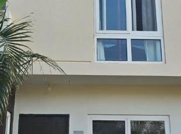 Casa de 3 habitaciones, Veracruz · La Casa Se Encuentra en Fracionamiento con Lago, Gimnasio, Areas Recreativas Etc.