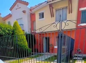 Casa · 90m² · 3 Recámaras · Casa Al Sur de Pachuca a 5 Mínutos de Centro Comercial Explanada