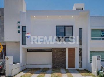 Casa Venta de 3 habitaciones · Casa en Venta en El Refugio