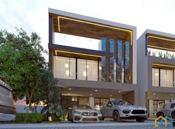 Casa · 272m² · 3 Recámaras · 2 Estacionamientos · Casa en Preventa en Parque Anáhuac, con Family Room
