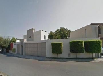Casa de 4 habitaciones, Monterrey · Casa de 485 m² con 4 Recámaras en Venta en Contry