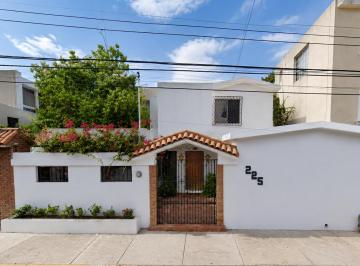 Casa de 4 habitaciones, Monterrey · Venta de Casa en La Colonia Sendero San Jeronimo, Monterrey, Nuevo Leon
