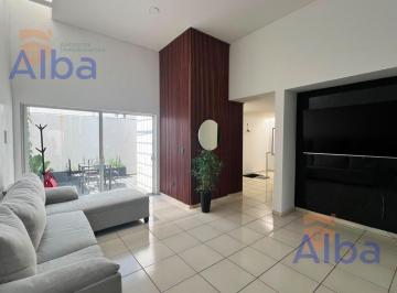 Casa · 190m² · 2 Recámaras · 2 Estacionamientos · Casa en Renta de Una Planta en Trojes San Cristobal