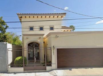 Casa de 3 habitaciones, Nuevo Laredo · Casa de 630 m² con 3 Recámaras en Venta en Madero