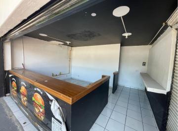 Local comercial · 27m² · Local en Barrio Santa Teresita