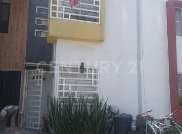 Casa en condominio · 89m² · 3 Recámaras · 1 Estacionamiento · Casa en Venta Fracc Privado a 5 Min de Perinorte y Salida a Autopista Mex - Qro