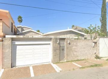 Casa de 3 habitaciones, Nuevo Laredo · Casa de 267 m² con 3 Recámaras en Venta en Madero