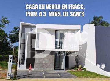 Casa de 3 habitaciones, Córdoba · Casa en Venta en Fraccionamiento Privado a 3 Minutos de sam'S, Walmart, Bancos, Cinepolis, Cafetería