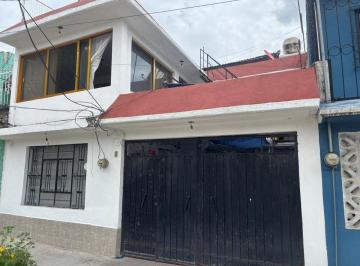 Casa de 6 habitaciones, Ecatepec de Morelos · Se Vende Casa en Jardines de Ecatepec