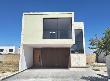 Casa · 259m² · 3 Recámaras · 2 Estacionamientos · Casa en Venta El Mayorazgo León Guanajuato