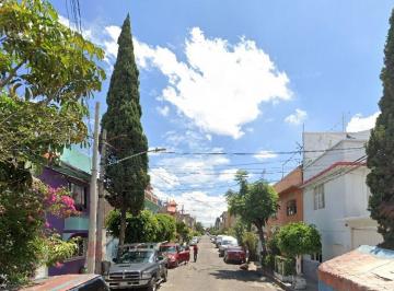 Casa de 4 habitaciones, Nezahualcóyotl · Venta de Casa en La Colonia Agua Azul, Nezahualcoyotl, Estado de Mexico.