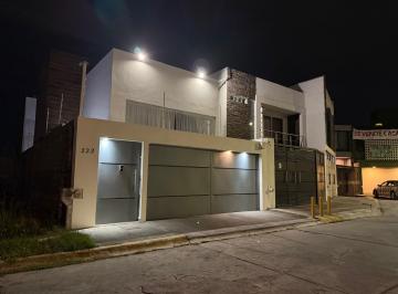 Casa de 3 habitaciones, Morelia · Casa en Fraccionamiento Semiprivado