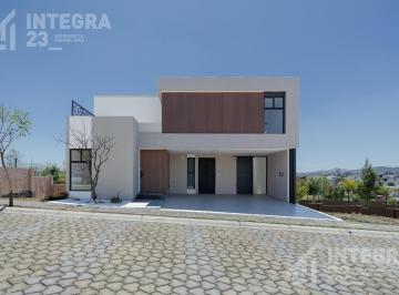 Casa en condominio · 262m² · 3 Recámaras · 2 Estacionamientos · Casa en Venta Parque San Marino, Lomas de Angelópolis II, Única, con Descuento, Inmediata