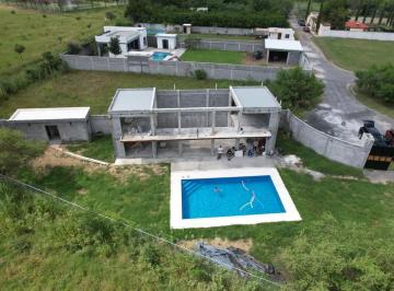 Quinta · 1042m² · 3 Recámaras · Quinta en Venta en Cadereyta Jimenez N. L.