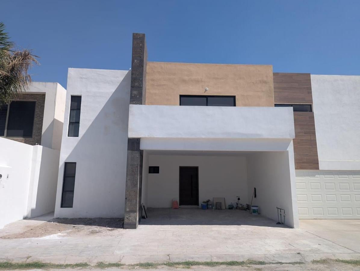 House for Sale in Villas del Renacimiento, Torreón, Coahuila