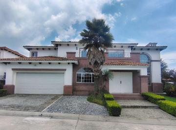 Casa de 3 habitaciones, Lerma · Casa en Venta en Lerma