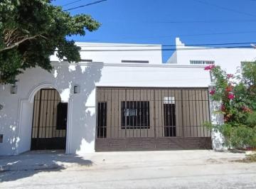 Casa de 3 habitaciones, Mérida · Casa en Renta de Dos Plantas, francisco de Montejo 3 Recamaras 2 Baños y Medio
