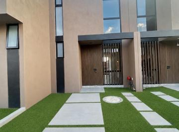 FACHADA · Casa en Zerena, Amueblada Cerca de Puerto Interior