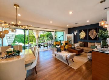 Foto 1 · Casa en Venta con Amplio Jardín y Terraza en Privada Juriquilla