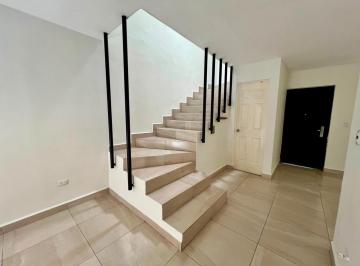 Foto 1 · Casa en Renta, Montenova, García, Nuevo León.