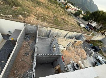 Foto 1 · Terreno Habitacional en Venta en Lomas de Lourdes, Saltillo, Coahuila