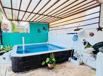 Casa · 100m² · 2 Recámaras · 2 Estacionamientos · Rentó Linda Casa de 1 Nivel 2 Recámaras Amueblada en Santa Fe