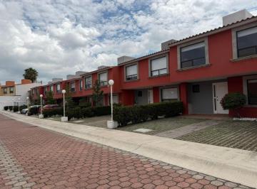 Foto 1 · Excelente Casa con Muy Buena Ubicacion