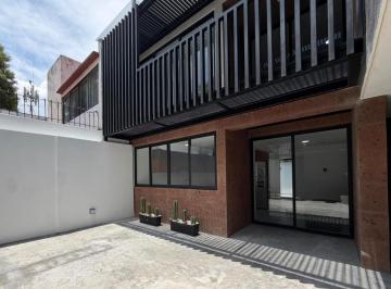 Foto 1 · Casa Remodelada en Venta en Campestre Churubusco, Coyoacán.