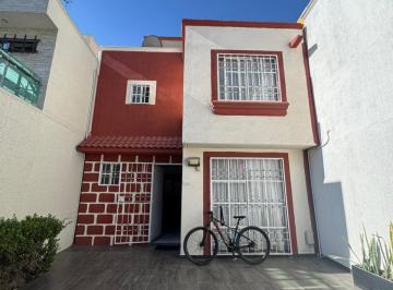 Casa en condominio de 3 habitaciones, Ecatepec de Morelos · Casa en Venta
