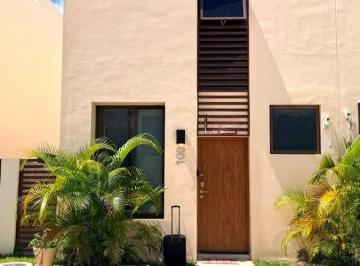 Casa · 2 Recámaras · 2 Estacionamientos · Rento Casa de 2 Rec Totalmente Amueblada en Kulkana Residencial