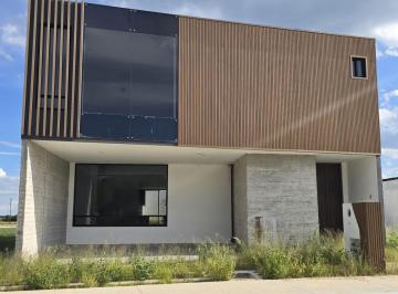 Foto 1 · Casa en Venta Al Sur de La Ciudad en San Nicolas Premier