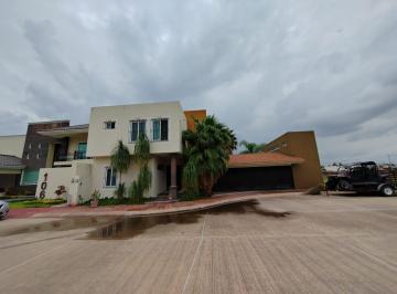Foto 1 · Casa en Venta en Frac. Hacienda Santa Fe, Leon, Gto. a un Lado de La Universidad Iberoamericana