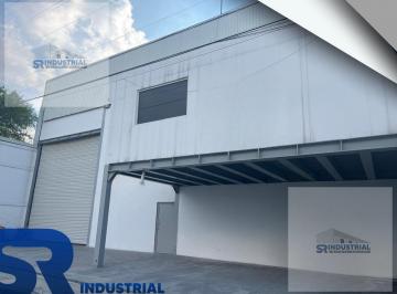 Bodega comercial · 550m² · Bodega en Renta en Escobedo