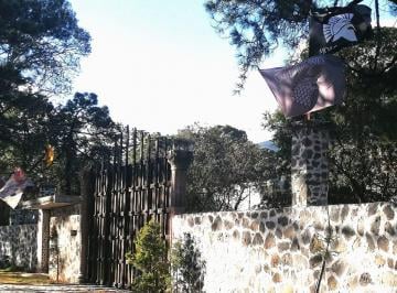 Casa en condominio Venta de 1 habitación · Terreno Residencial 1640 m² Ajusco Muy Ubicado