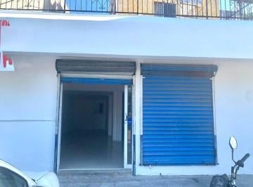 Local comercial · 188m² · Local Comercial en Renta Sobre Av Cobá Frente a Plaza Hollywood en Cancún