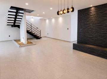 Casa · 258m² · 3 Recámaras · 3 Estacionamientos · Casa en Renta Cumbres del Lago - (4)
