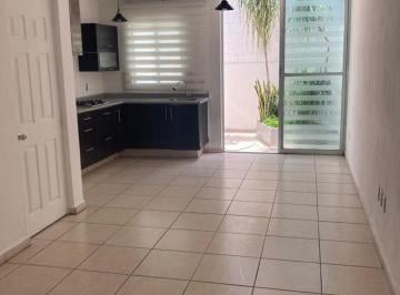 Casa en condominio de 2 habitaciones, Zapopan · Casa en Renta El Fortin Zapopan