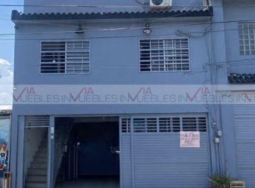 Casa uso de suelo · 315m² · 1 Recámara · 1 Estacionamiento · Casa con Uso de Suelo en Venta en San Nicolás de Los Garza