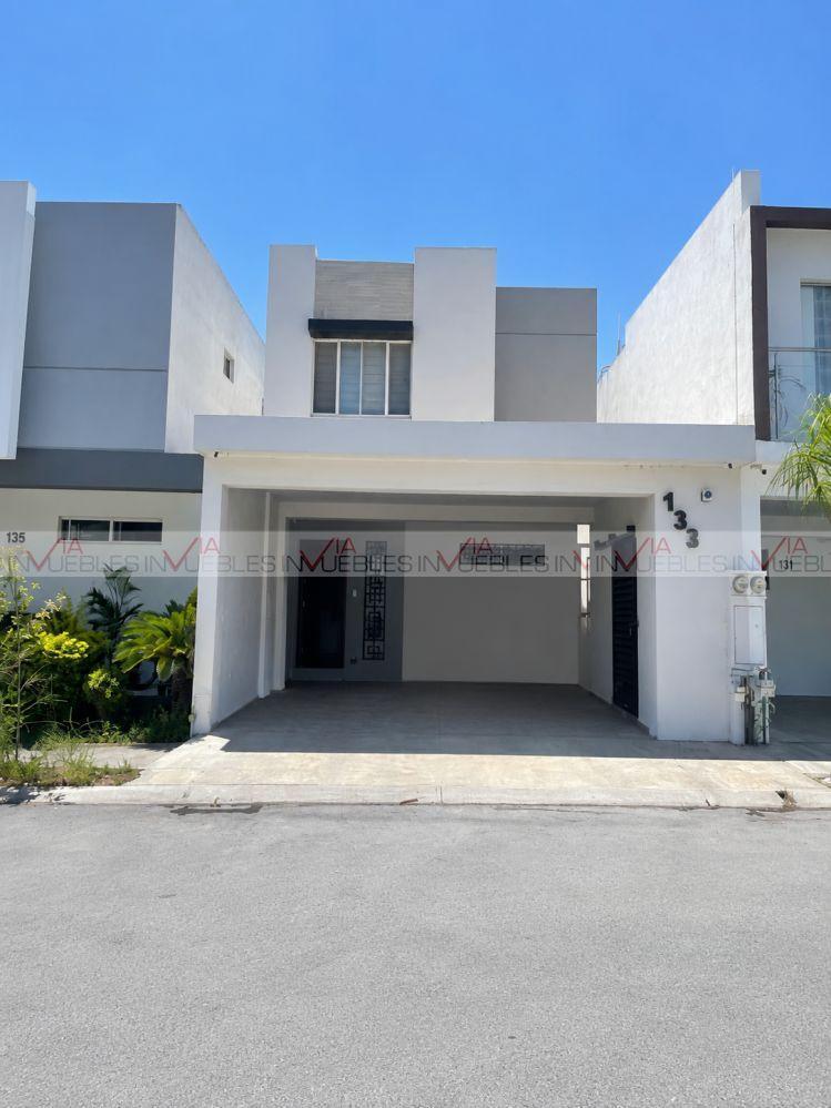 Casa en Renta en Apodaca