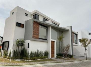 Casa de 5 habitaciones, San Andrés Cholula · Casa en Renta en Esquina P. Zacatecas, Lomas de Angelopolis, San Andres Cholula, Puebla.